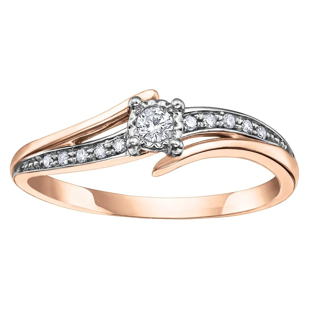 Diamond Ring with Curve Detailing