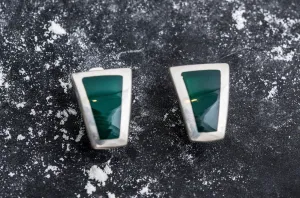 Emerald Triangle Earrings - Green Flat Earrings - Wide Emerald Earrings