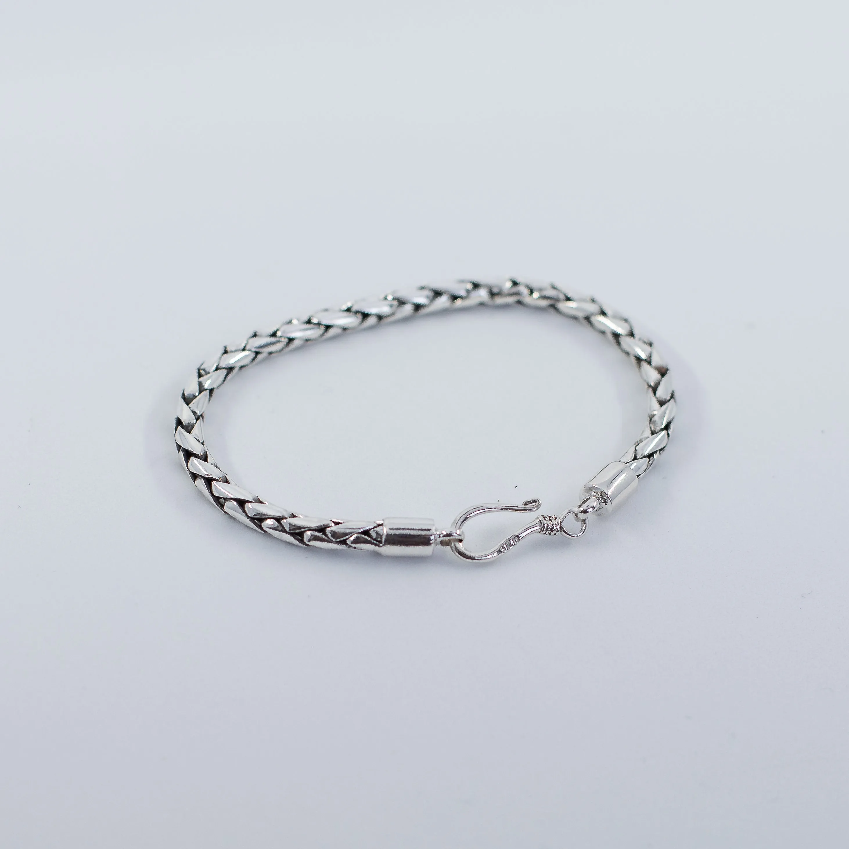 Simple braided men's bracelet