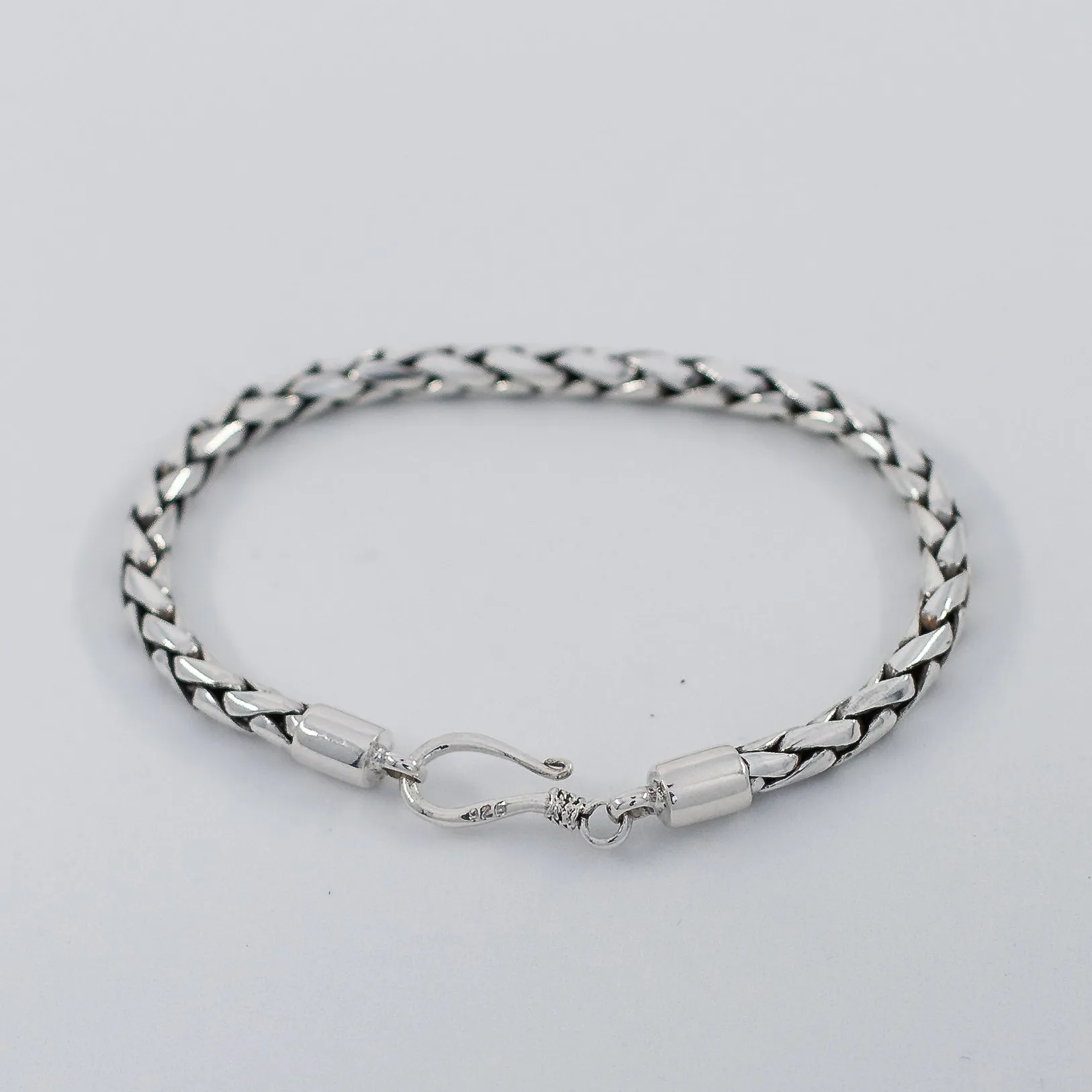 Simple braided men's bracelet