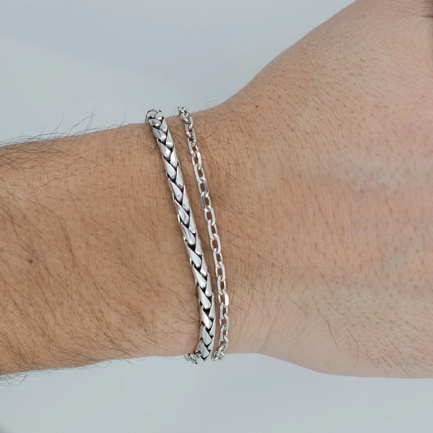 Simple braided men's bracelet