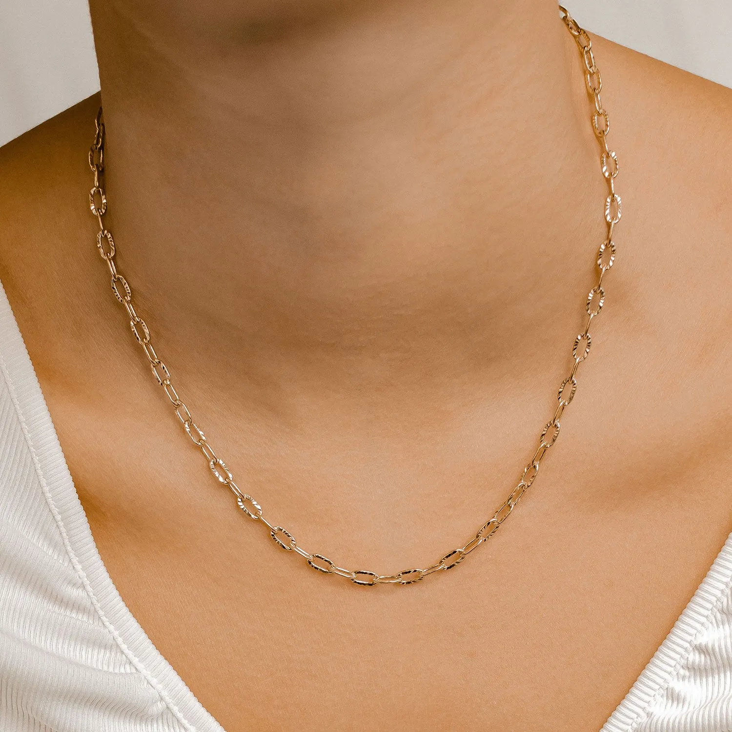 Textured Link Chain Necklace Gold