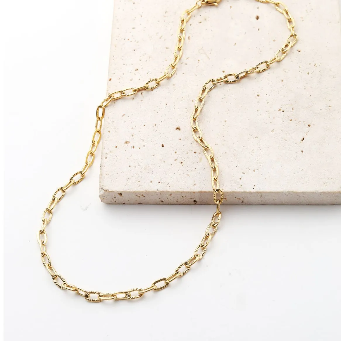 Textured Link Chain Necklace Gold