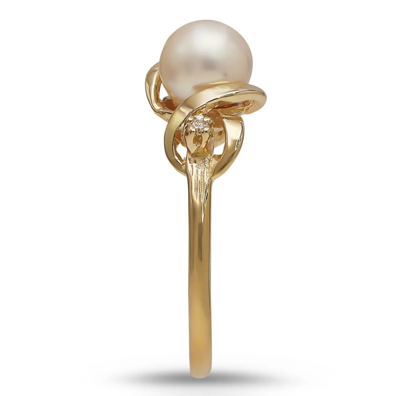 Yellow Gold Pearl Diamond Ring